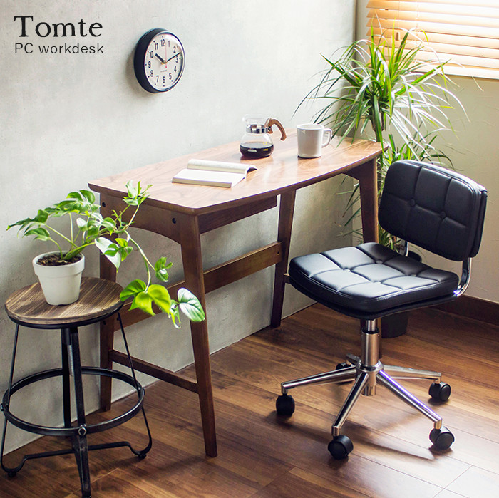 tomte_desk_top