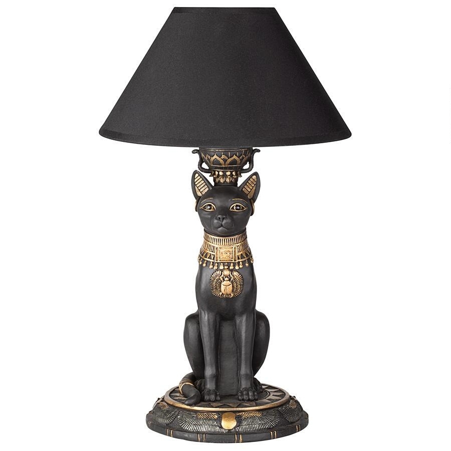 古代エジプトの猫神「バステト」の彫刻が台座のオリエンタルなデザイン・トスカノ製テーブルランプ