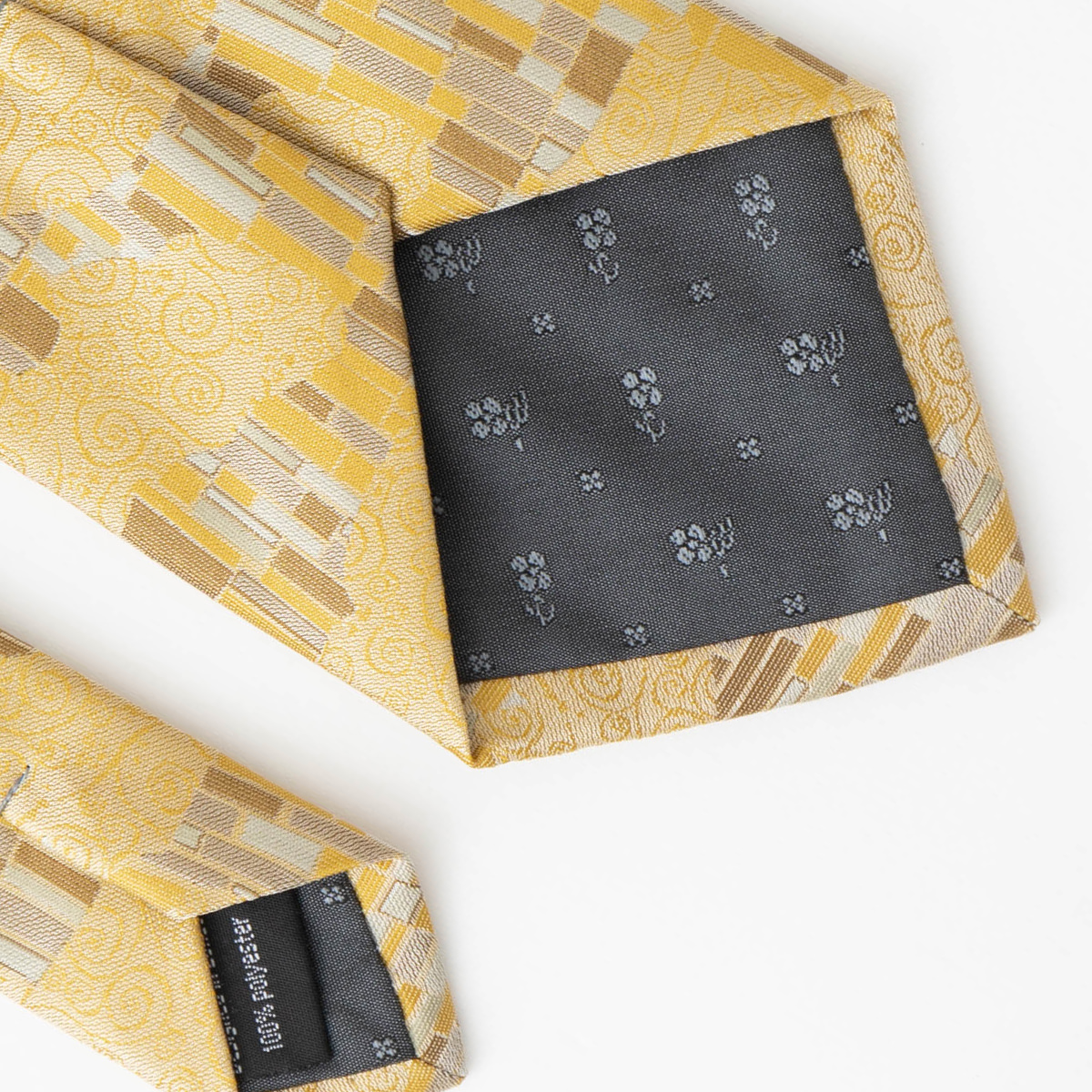 クリムト独特の幾何学模様のCHILLWORK製ネクタイ