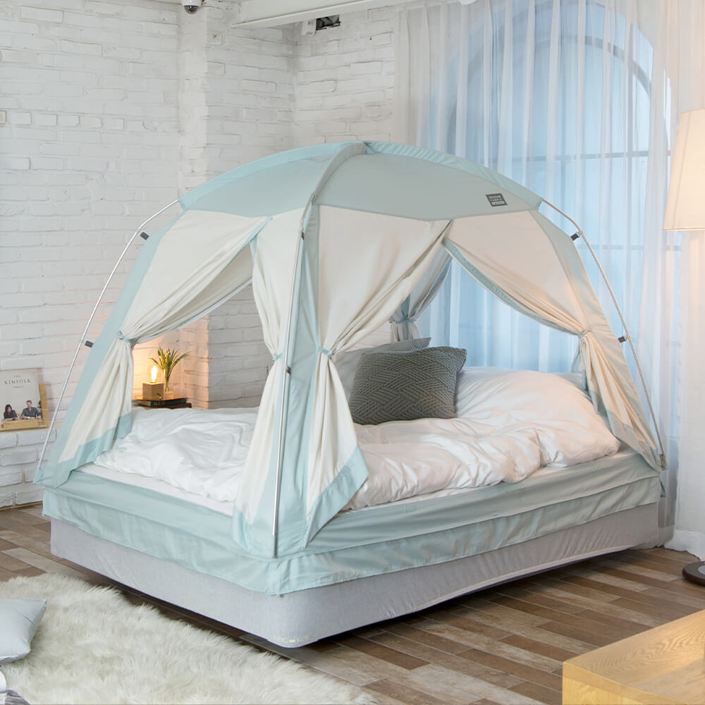 乾燥や寒さから守ってくれるTASUMI製の室内用暖房テント