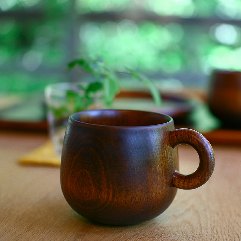 日本に生息するトチノキやカバから作られた木製マグカップ＜Chene Doux/シェーヌ・ドゥ＞
