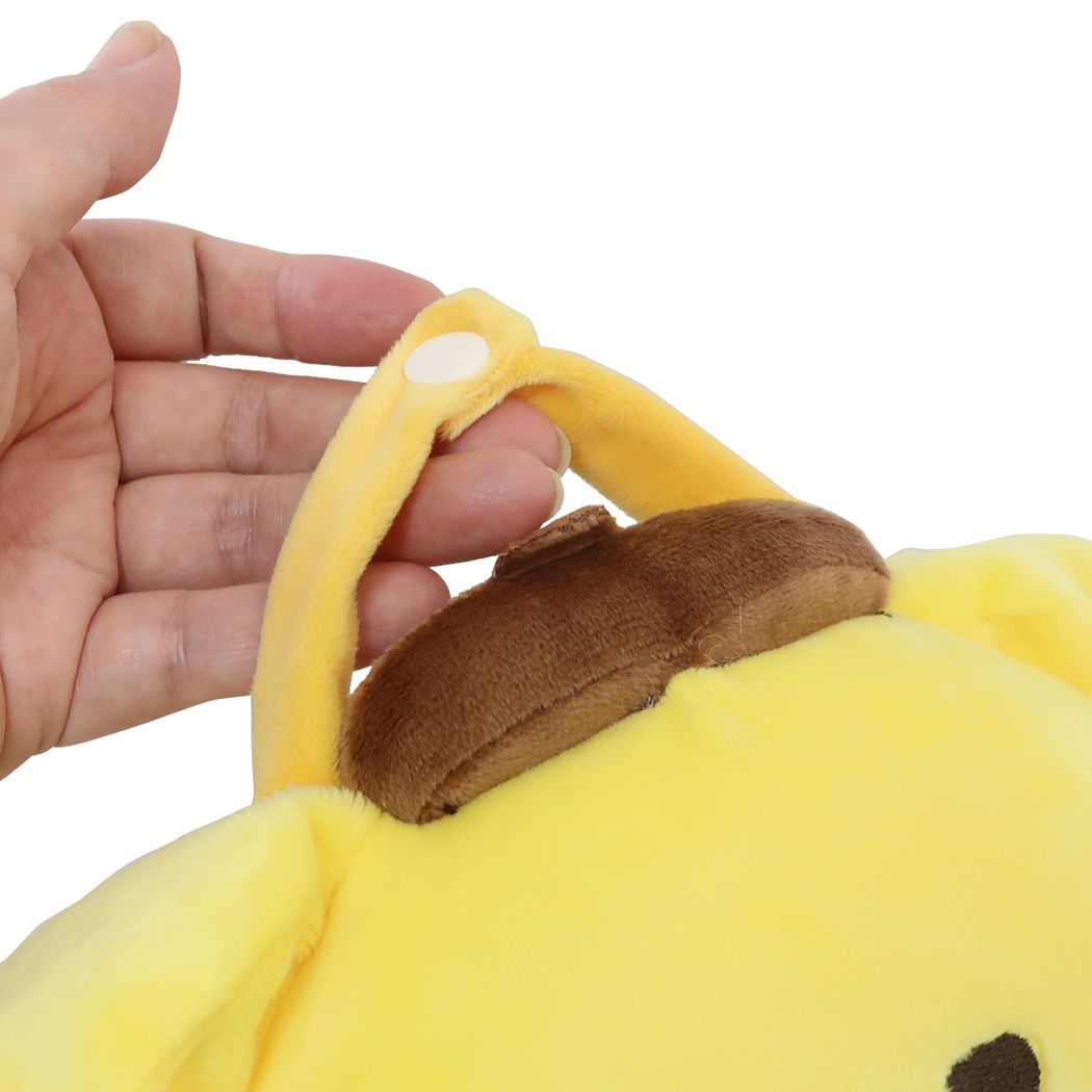 吊り下げループはボタンタイプ