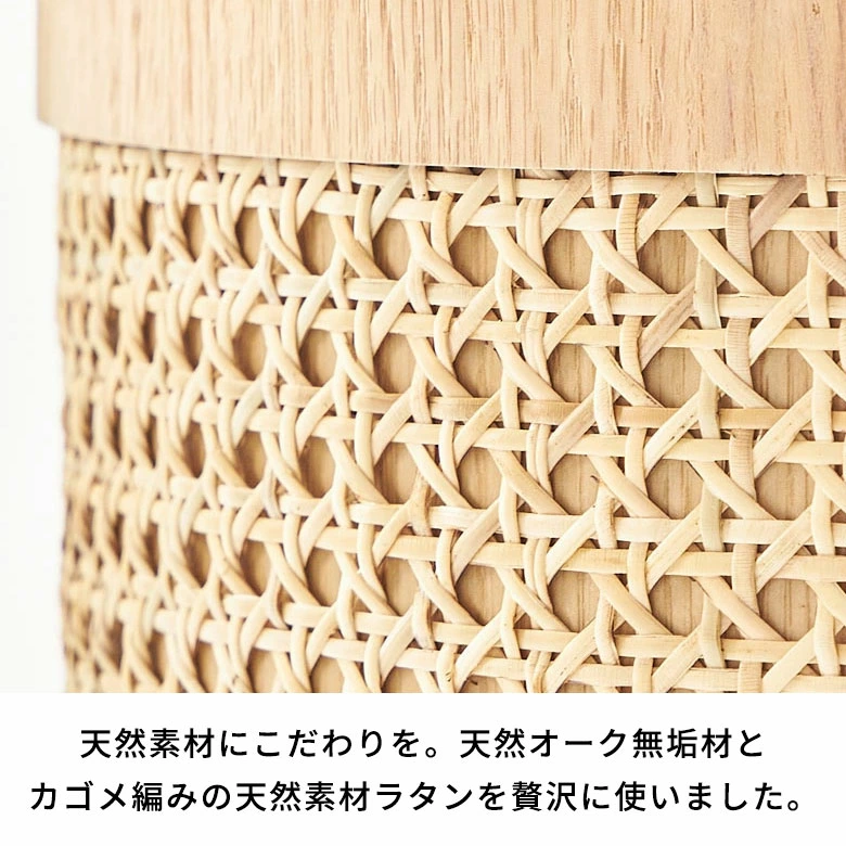 天然素材ならではの一つとして同じものがない木目や風合いはTilemのスツールを「世界に一つだけの家具」にしてくれます