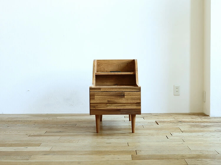 凸凹アカシア無垢材サイドテーブル＜Agru（アグル）＞