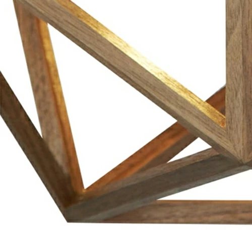 光と影が織りなす、幻想的な空間