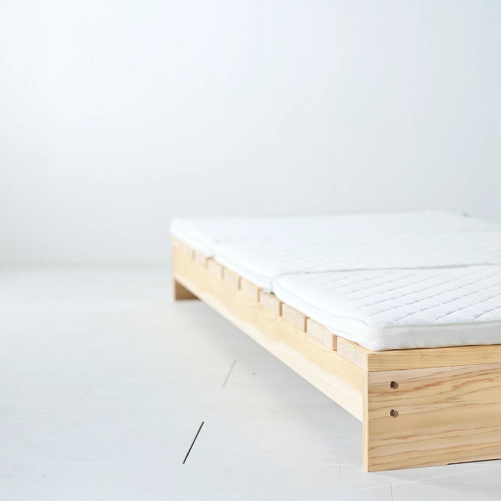 日本の高温多湿な夏でも寝具をサラッと快適に保ち冬の乾燥した時期には適度な湿度を保ってくれます