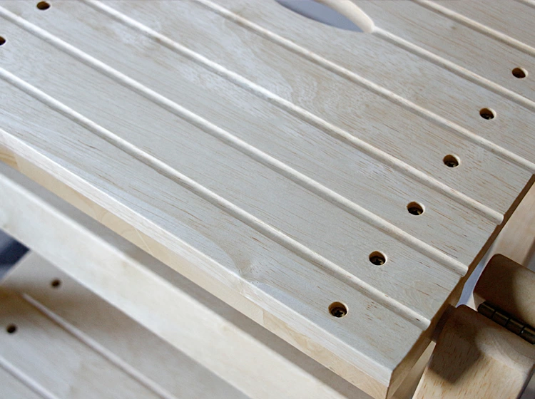 大掃除もラクラク！安全で便利な踏み台＜Stepy＞