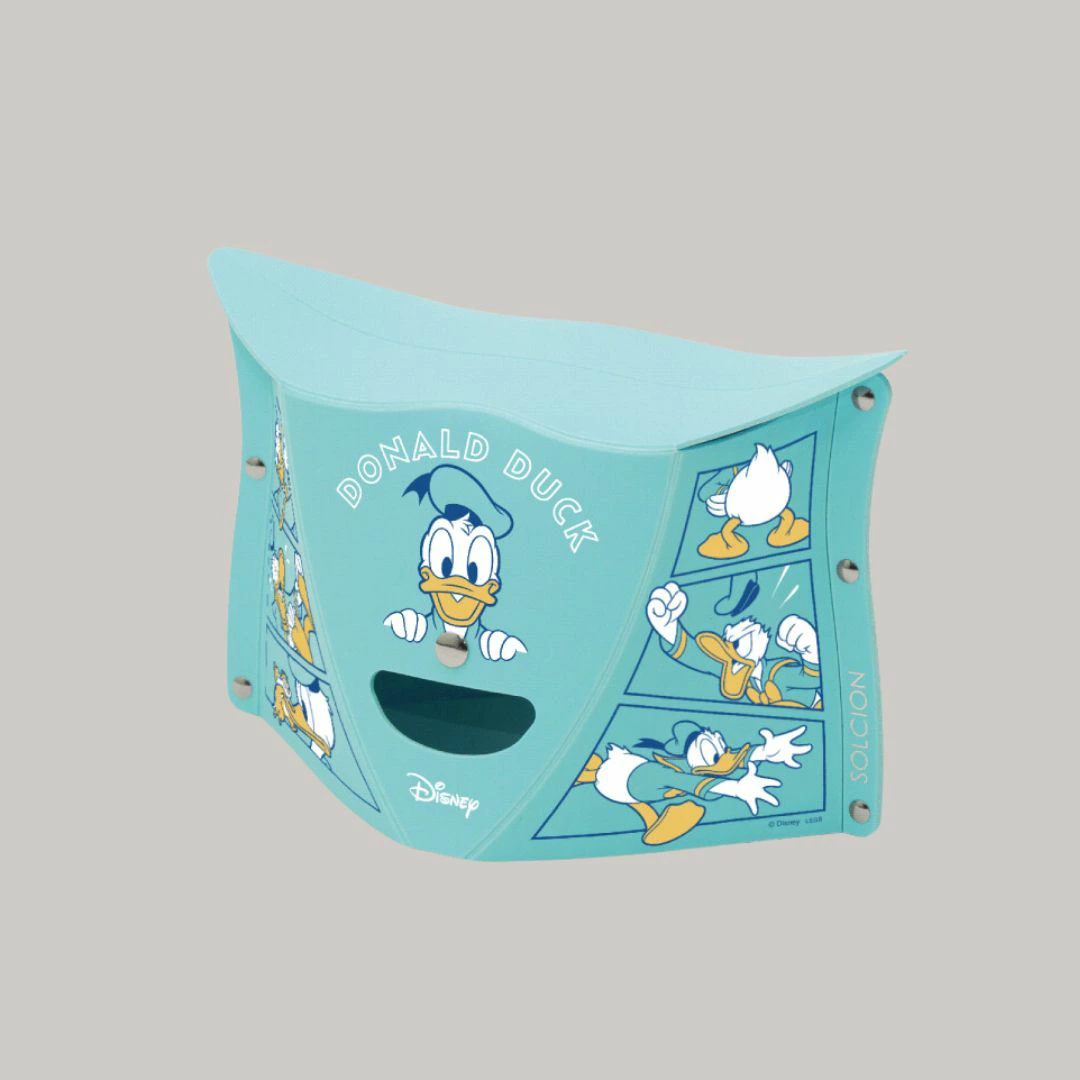 この折りたたみイスの素材は水や汚れにも強いポリプロピレン