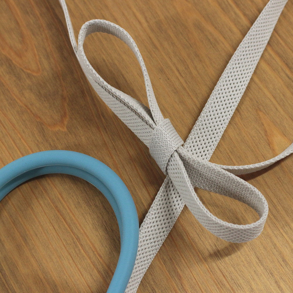 ROOTOTEのバッグの利便性を高めているのが、その2wayで使える点