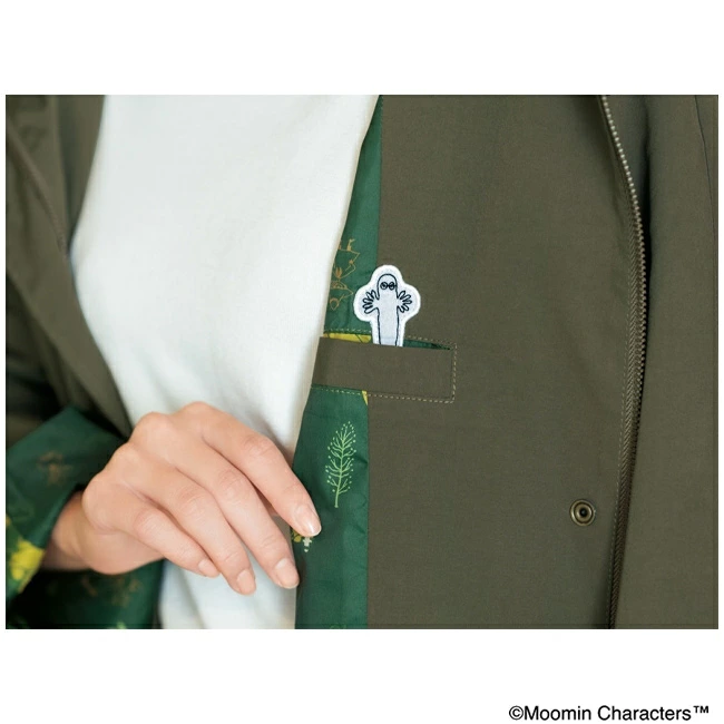 隠れたムーミン谷。袖を折ると見えるオリジナル総柄裏地