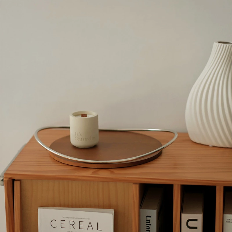 ウッドとステンレスの異素材の組み合わせが魅力のART OF BLACKのマルチトレイ